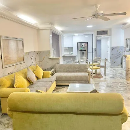 Apartamento Spacious With Jacuzzi & Balcony Near The *